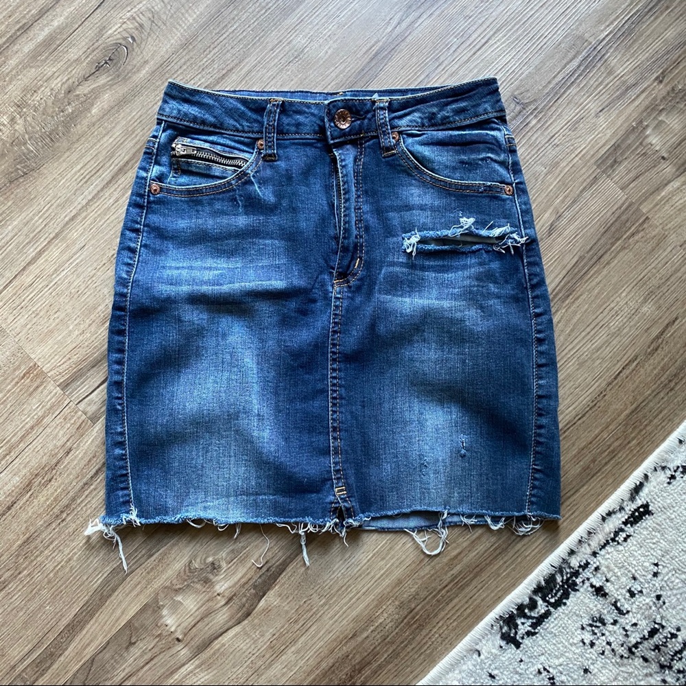 Denim skirt